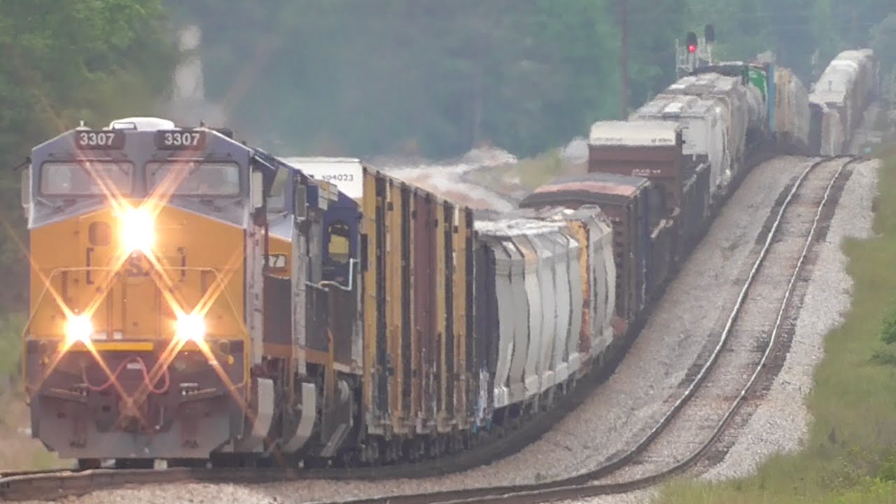 [2Y] Goin' North Through the Mist, CSX Railfanning Hull GA - Howie Siding, 05/01/2016 ©mbmars01