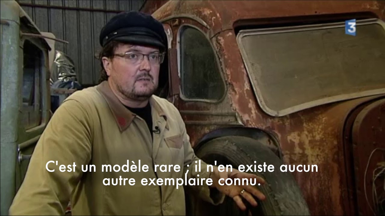 Une collection exceptionnelle de vieux autocars à Chabanais