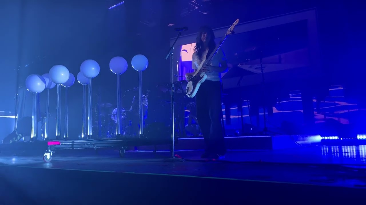 Porter Robinson - Hollowheart (Live in Toronto 09-19-2024)