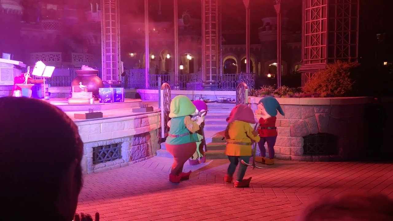 2022 - 03 - 26 - Disneyland Paris - Le livre magique de Mickey