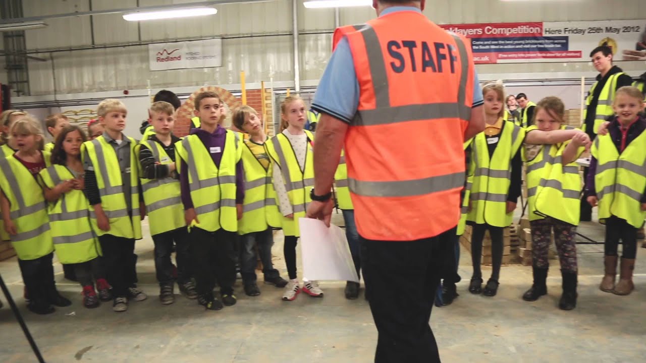 Herons' Moor Go Bricklaying (Innovative Curriculum Opportunities )