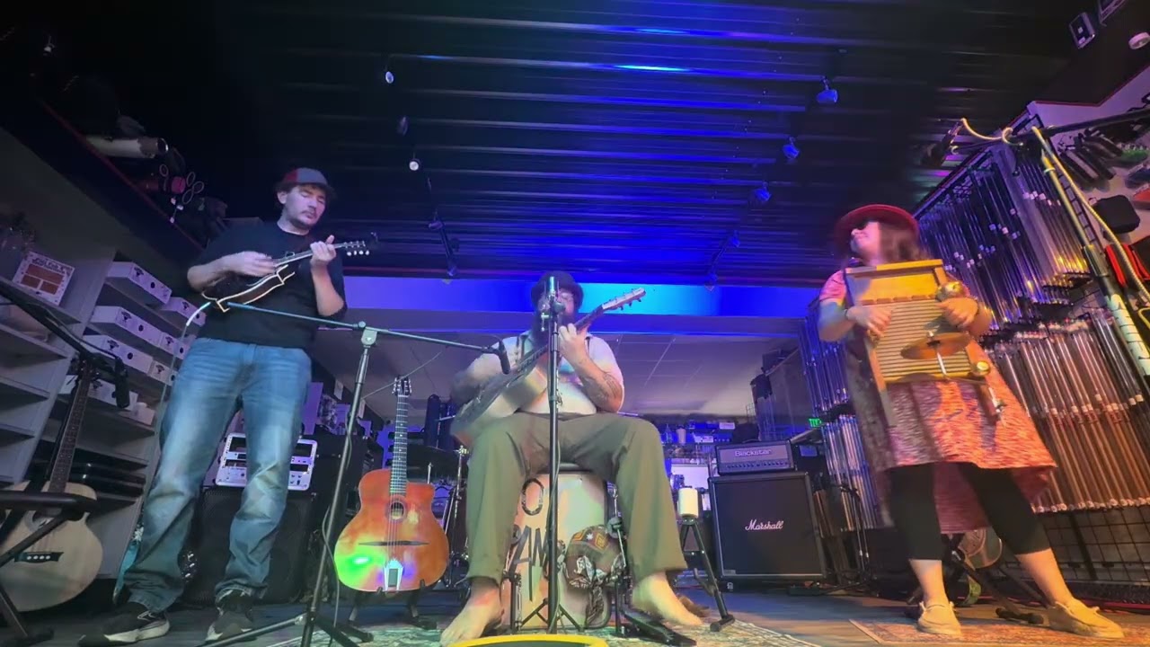 Hot Dang! - Weed Smoker’s Dream (Live at The Spot)
