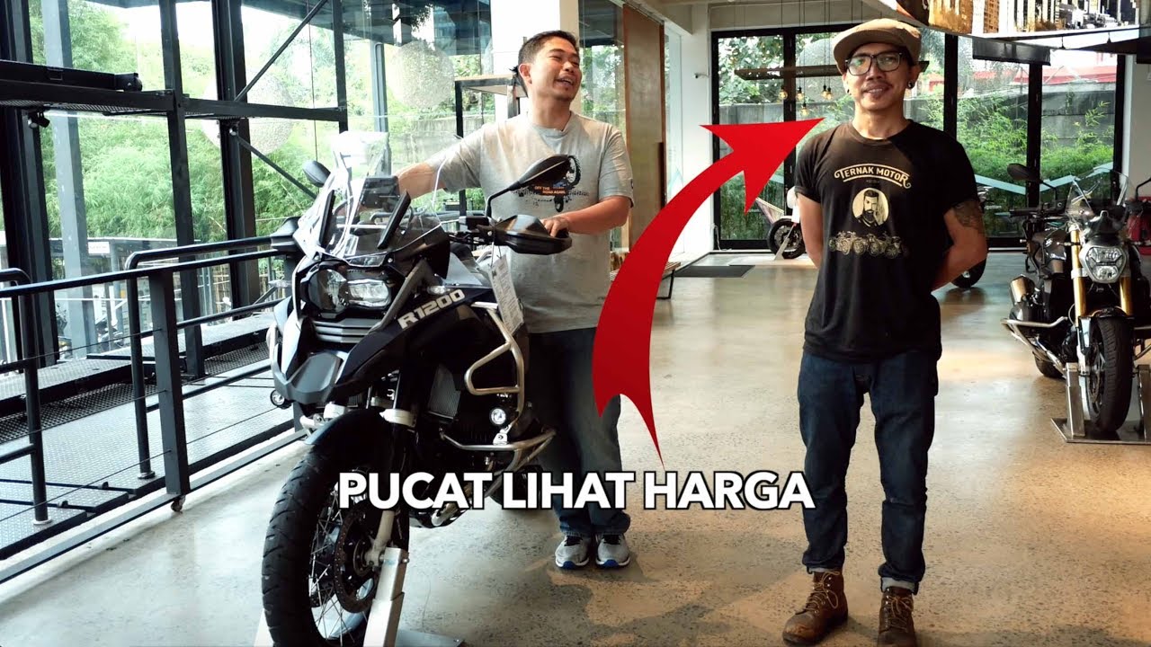 OtoVLog - Mau Jajan Motor BMW G310R di BMW Motorrad ID