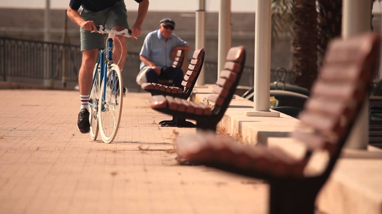 Caf&eacute; du Cycliste - Playground: French Riviera