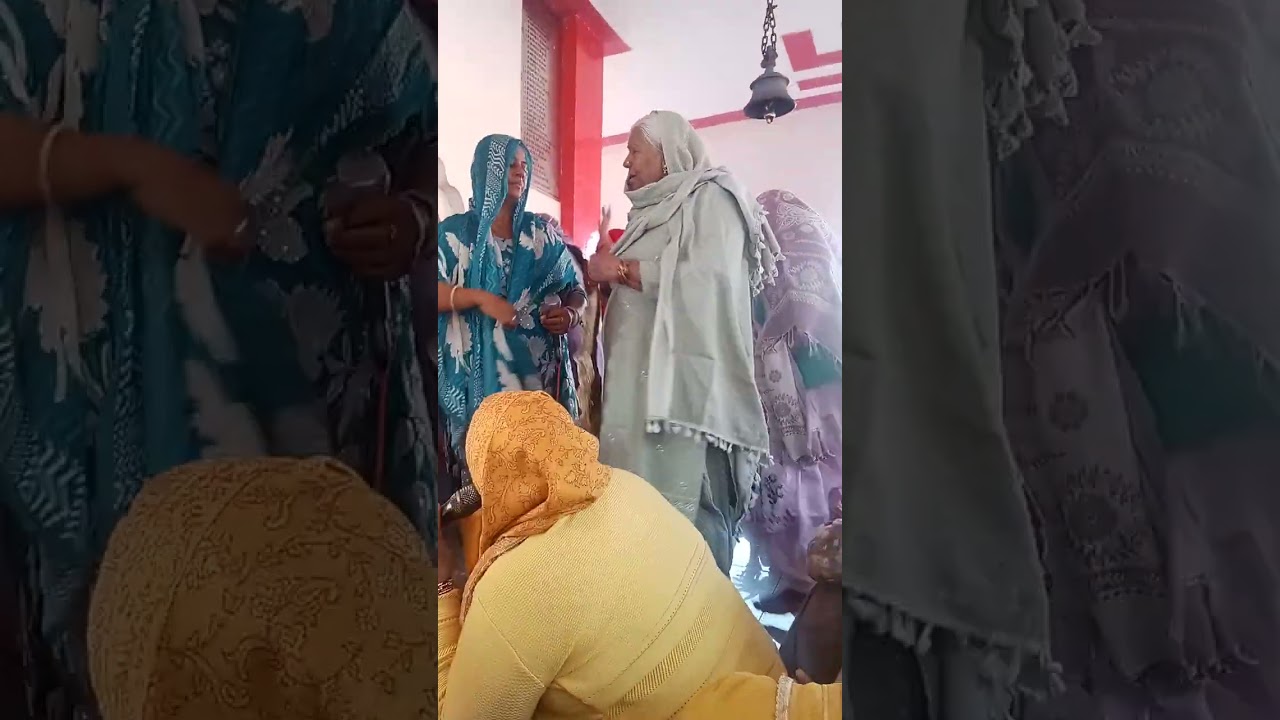 Mena spna aaya he es aathm aali rat n kam kahalkhe m mata k mndir m