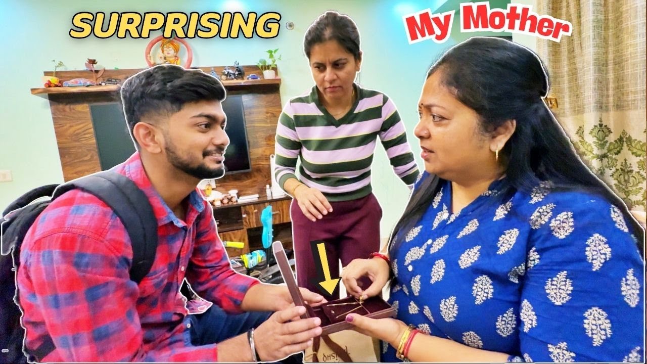 Rohan Gifted GOLD to Mom for first Time ♥️ Shaadi