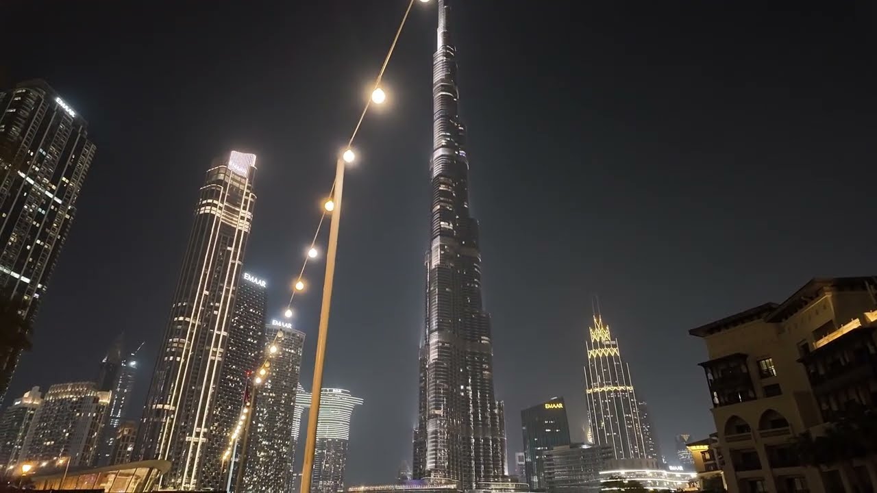 Burj Khalifa View and Downtown Dubai Walking Tour-(4k Ultra HD 60fps)