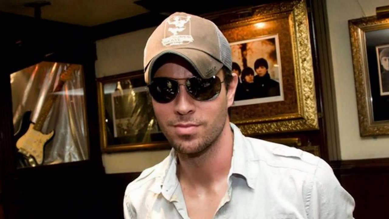 Enrique Iglesias - Slideshow 2011 ( pictures ) - Higher by : Taio Cruz