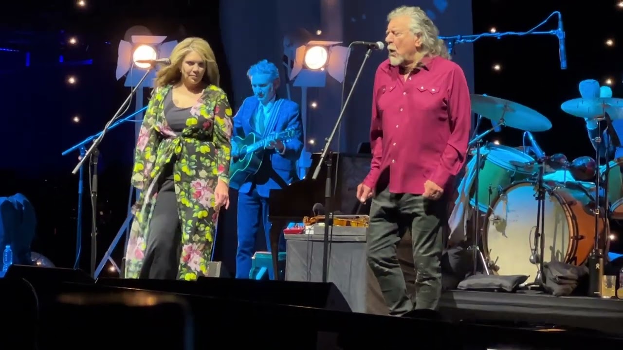 Robert Plant and Alison Krauss - Battle of Evermore, Red Rocks Amphitheatre, September 1, 2022