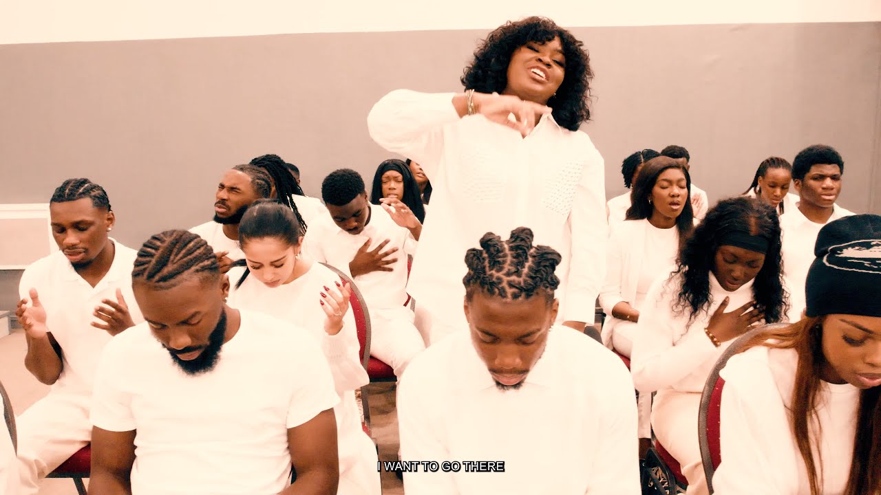 Parfaite Massa - La haut (clip officiel)