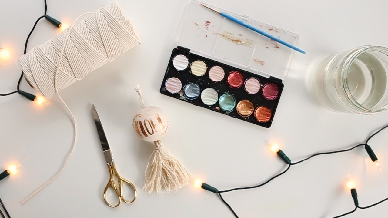 Kerstdecoratie DIY | Maak je eigen kerstbal ✨  Kerstvideo 1 🌲⭐️