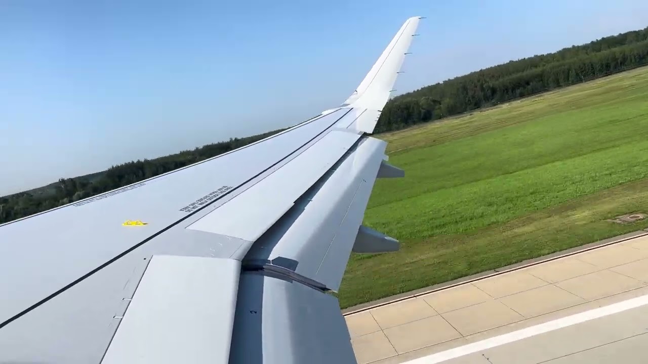 UZBEKISTAN AIRWAYS  HY9628 MOSCOW-FERGANA   TAKE OFF DME AIRBUS A-320 NEO   03/08/2023
