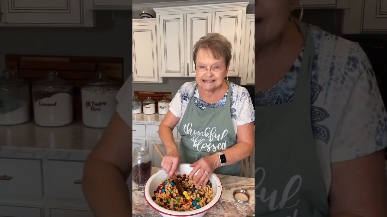 Не покупайте дорогие смеси для перекуса и готовьте сами. Готовлю любимую смесь для мужа.