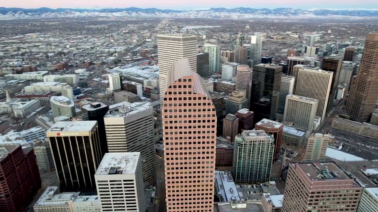 Aerial Tour of the Denver skyscraper the Cash Register Building  aka Wells Fargo Center