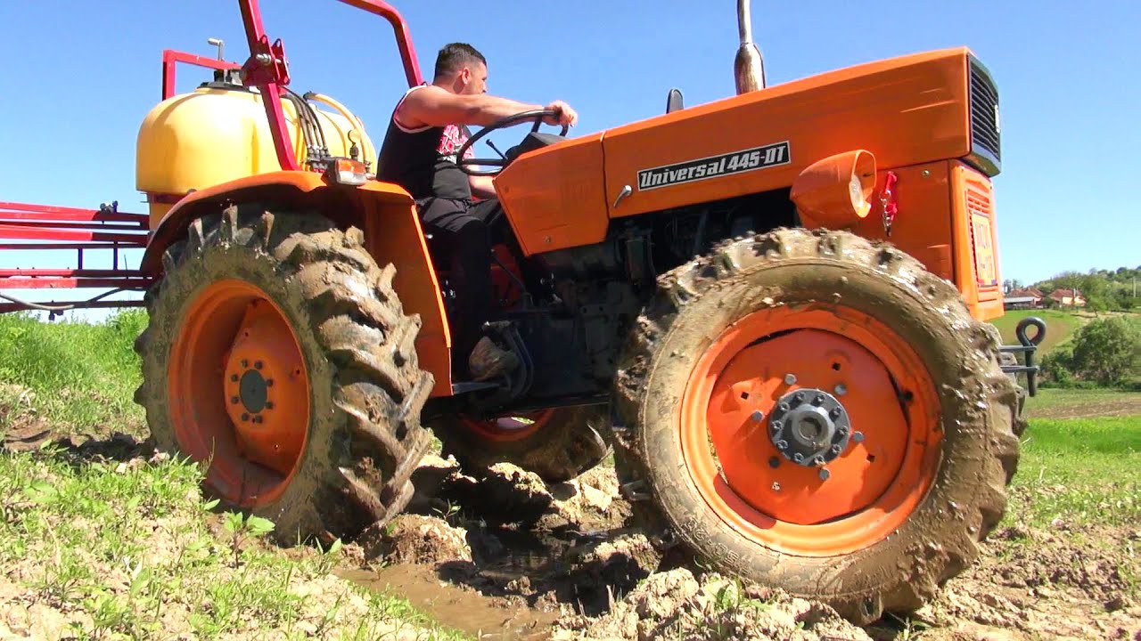 Farming Day- Spraying today-Tractor Universal 445 dt- La ierbicidat 👉💨🌿🚜