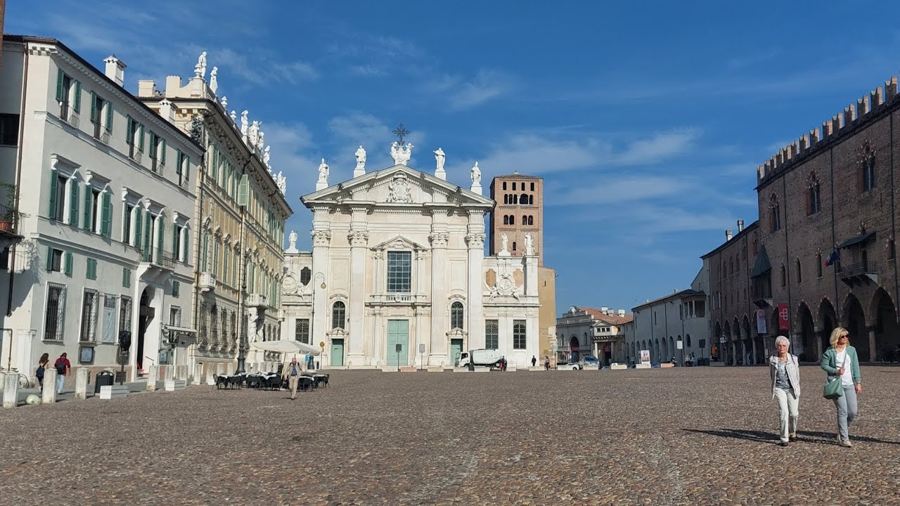 Le campane di Mantova - Duomo di S. Pietro Apostolo in Cattedrale - SUONATE A FESTA V.71