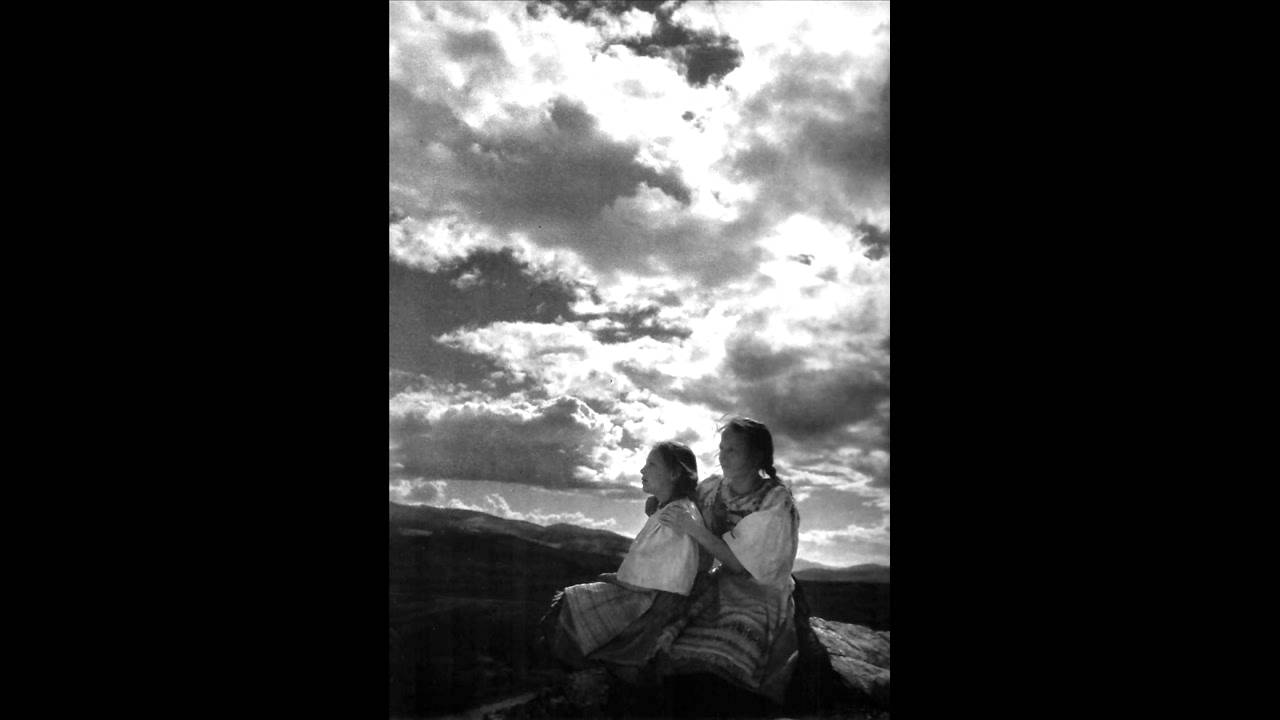 FS Detva - Preletelo vtáča (Slovak Folk Songs)