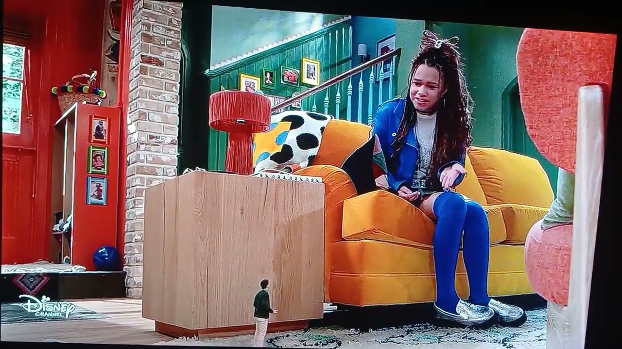 Los hechiceros mas alla de waverly place: justin chiquito parte 4