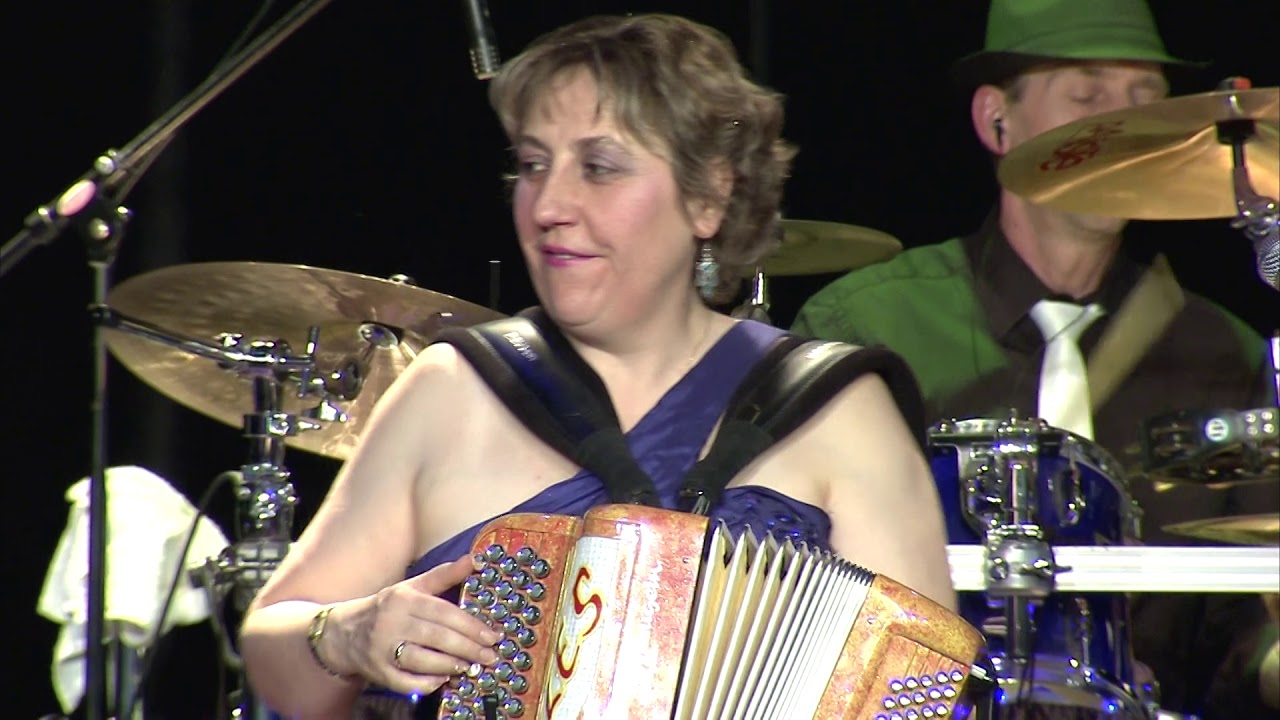 ORCHESTRE SYLVIE PULLES "Les p'tites femmes de Pigalle" & "Femme femme femme"