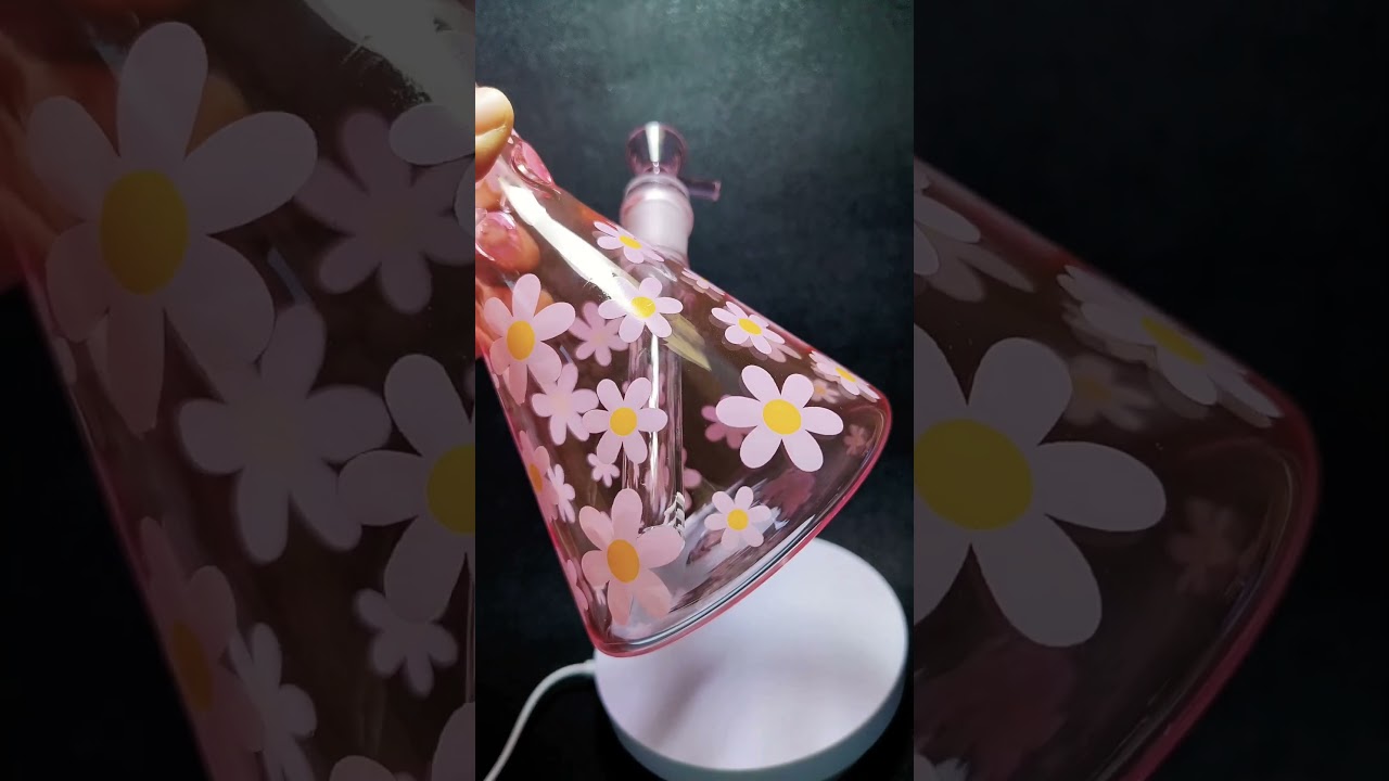 Pretty in Pink Daisy Glass Beaker Bong