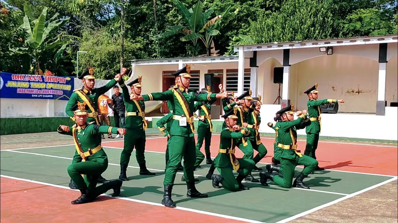 VARIASI FORMASI KEREN PASHEMAN'90 PASKIBRA SMKN 2 GARUT