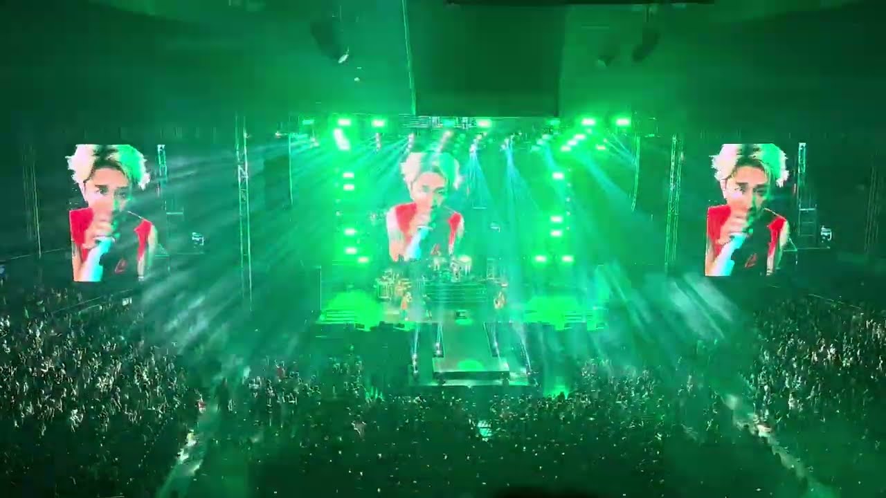 [09/26/2023] Stand Out Fit In - ONE OK ROCK 