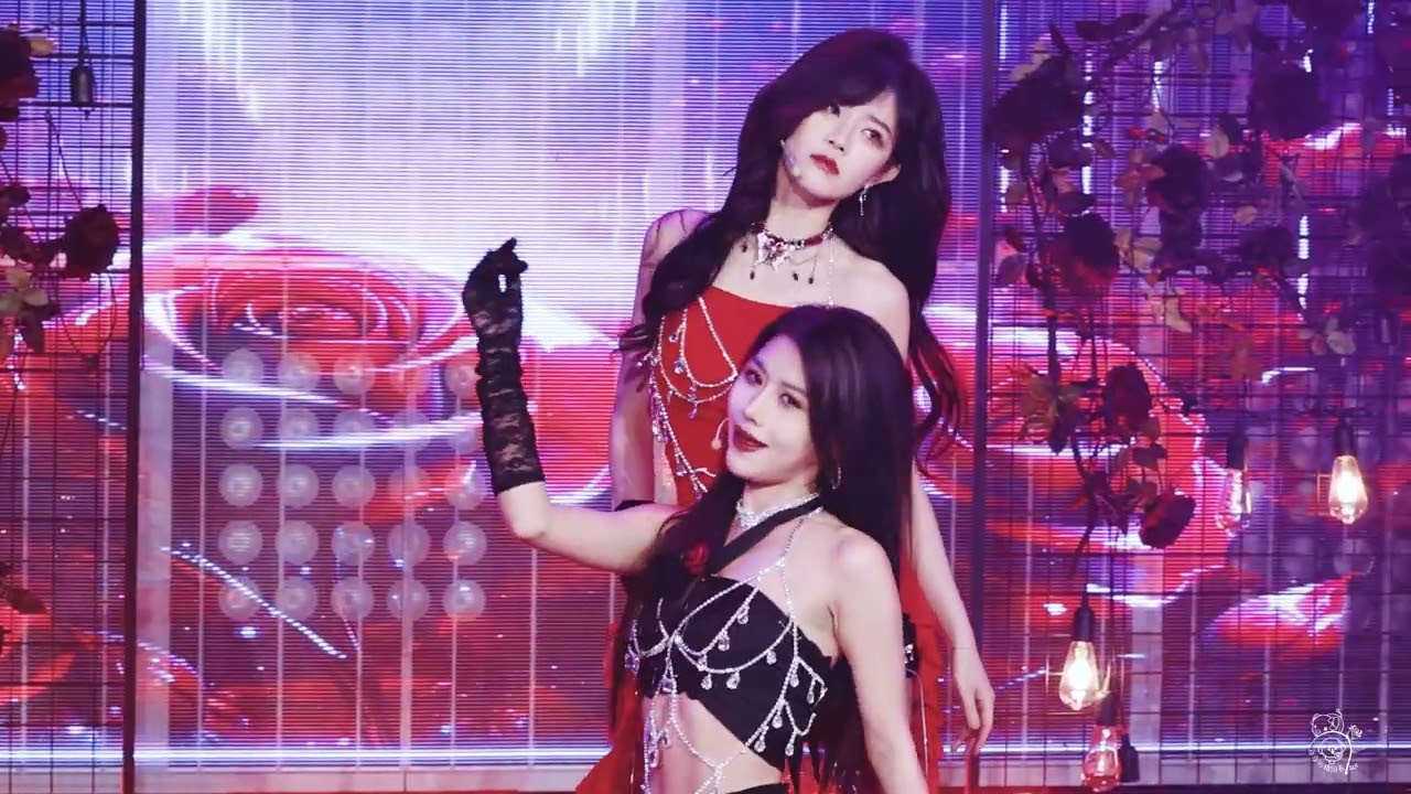 20250222 | SNH48 Kỷ Niệm 11 Năm thành Lập Team NII 'Whistle' SNH48 Bách Hân Dư X Chu Di Hân focus