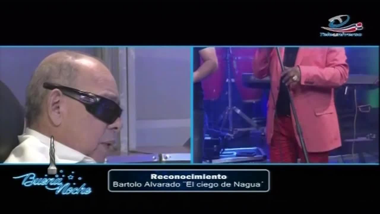 Reconocimiento especial a Bartolo Alvarado 