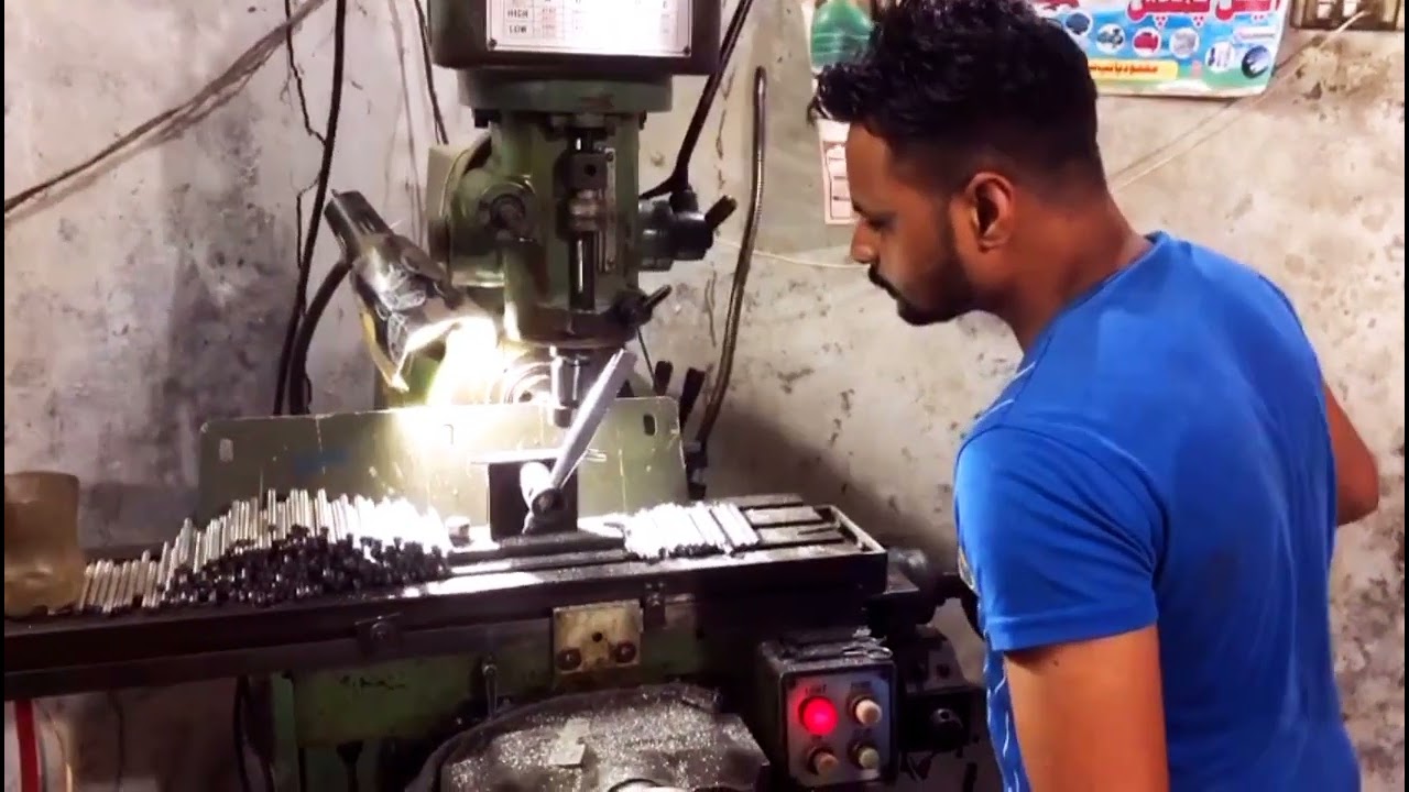 Vertical Milling Machion Baby Hundal Endmail Cutting Four Side Dividing