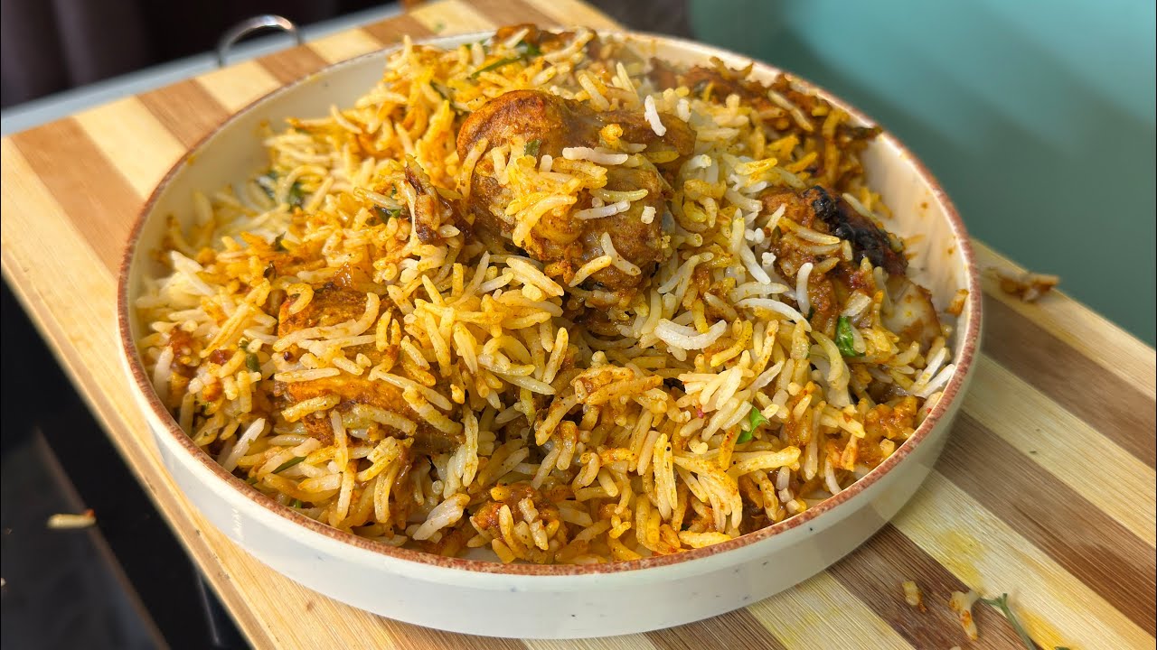 Most Famous Chicken Dum Biryani | Easy and Tasty Chicken biryani 