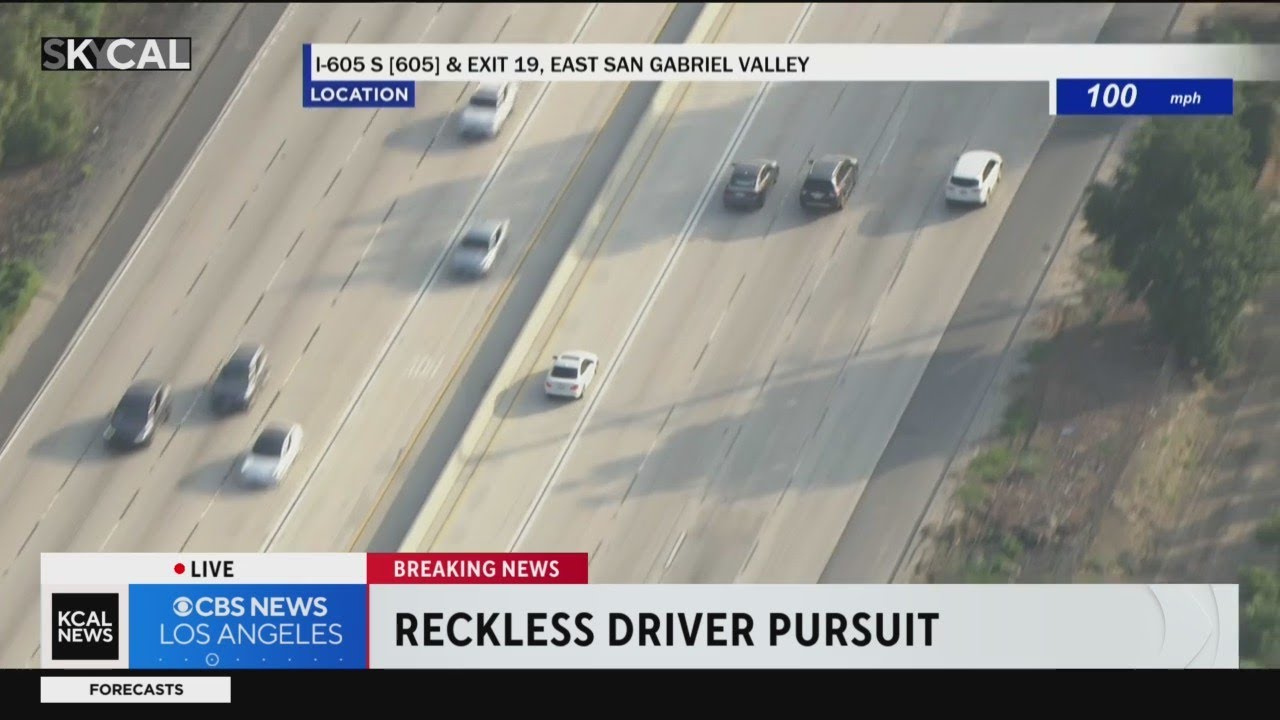 Officers chase reckless driving suspect