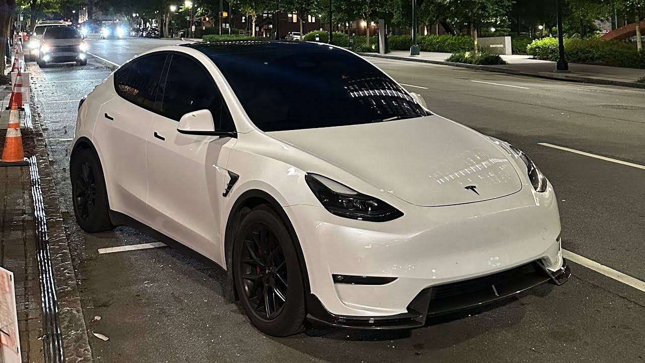 TESLA MODEL Y PERFORMANCE FRONT LIP REVEAL + NIGHT DRIVE POV
