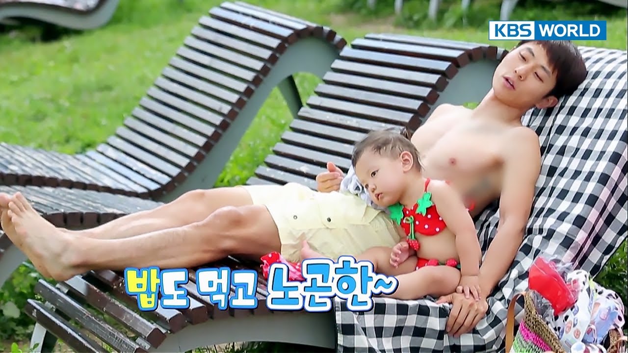 Jane's picnic to the park... plus daddy's six-pack abs! [The Return of Superman/2017.10.29]