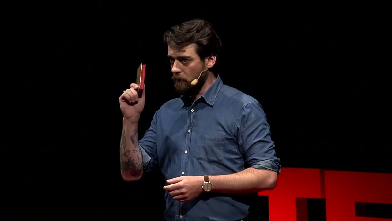 Immortalità e scrittura: Parole contro l'Oblio | Luca Cena | TEDxRovigo