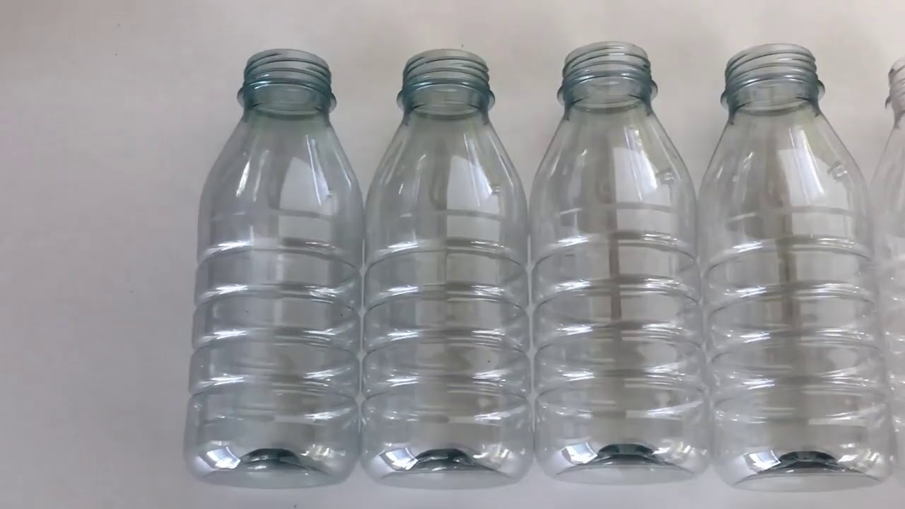 Recycling plastic bottles at Infineo (4/4)