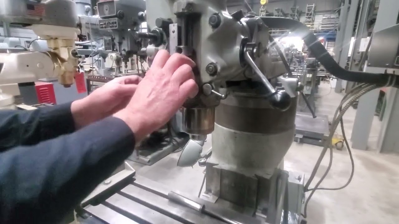 Bridgeport Step Pulley Vertical Knee Mill Operation
