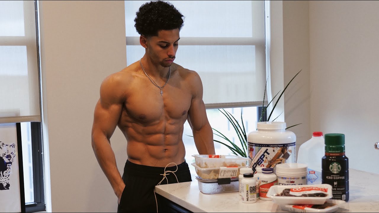 WHAT I EAT TO GET SHREDDED | Full Day of Eating, Cooking & Training On a Cut