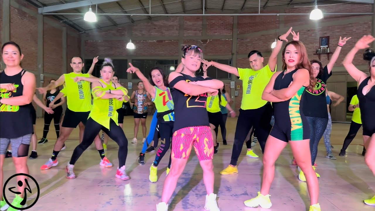 Papi Remix 🥰 ZumbaChoreo 🥰 NatalieBarrera