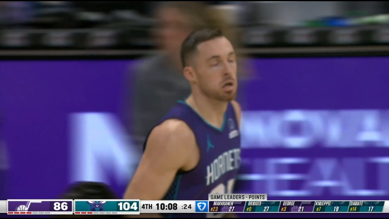Pat Connaughton with his first 3-pointers as a Hornet - 11/2/25