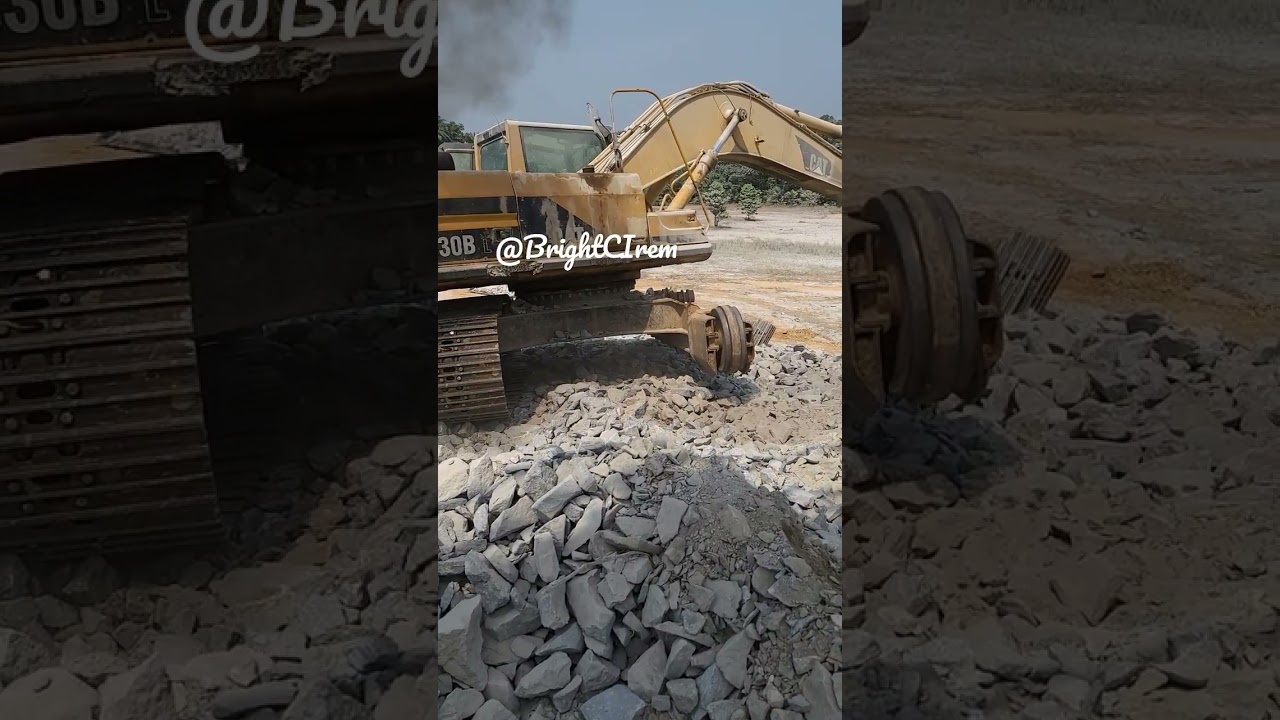 CATERPILLAR CAT 330BL Excavator