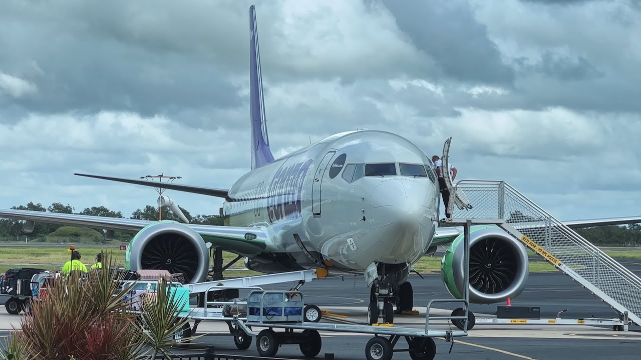 Full Flight - Rockhampton to Gold Coast Bonza AB1544 - Flair Airlines Boeing 737 MAX 8