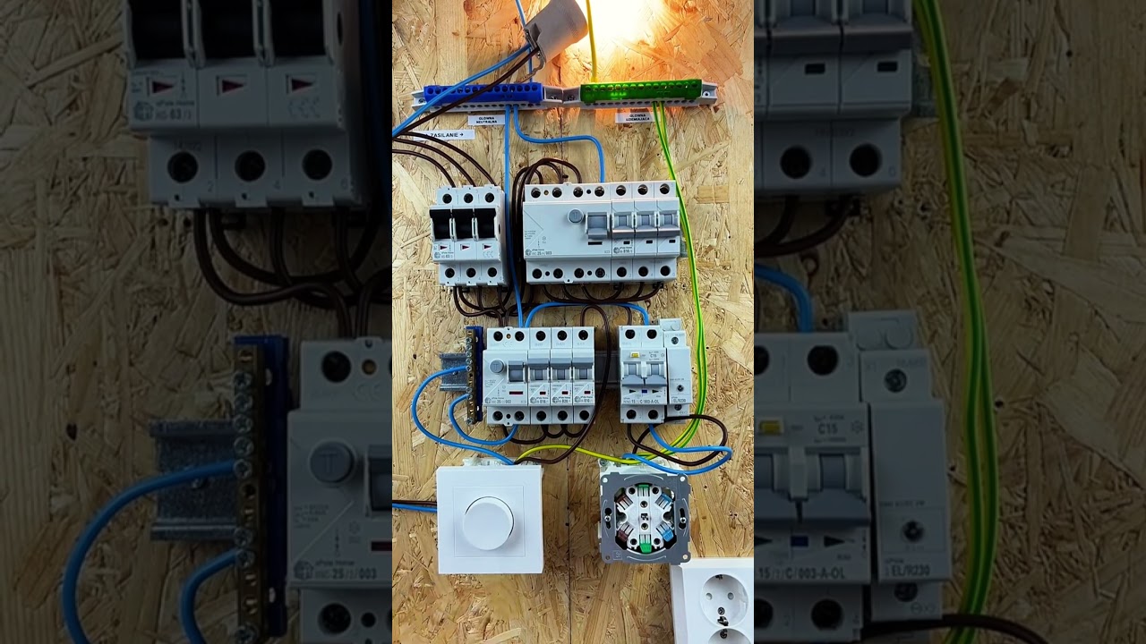 USZKODZONE URZĄDZENIE W INSTALACJI WYBIJA WYRZUCA WYWALA R&Oacute;ŻNICOWE DLACZEGO? #elektryk