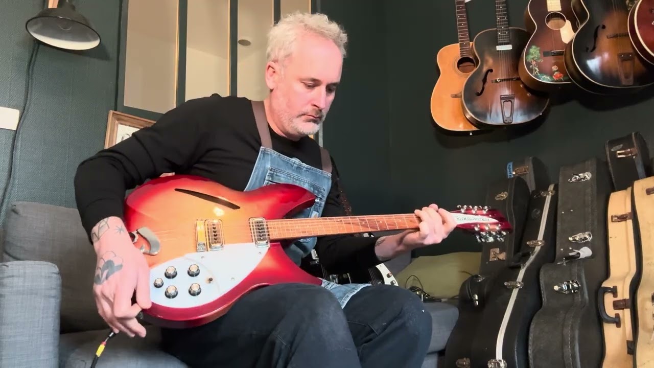 1998 Rickenbacker 330/12 Fireglow 
