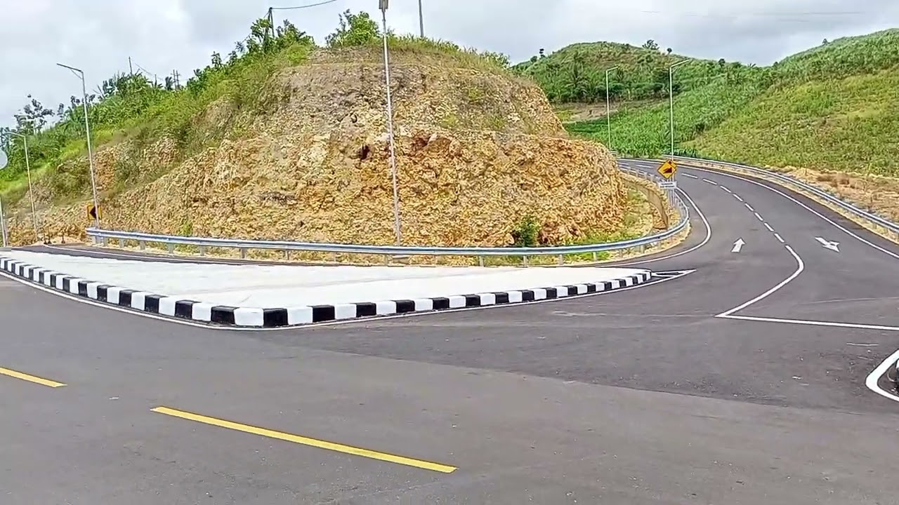 Jalur baru lintas selatan Jawa (Blitar-Tulungagung) dah tembus,cocok bwt liburan Nataru #wisata 