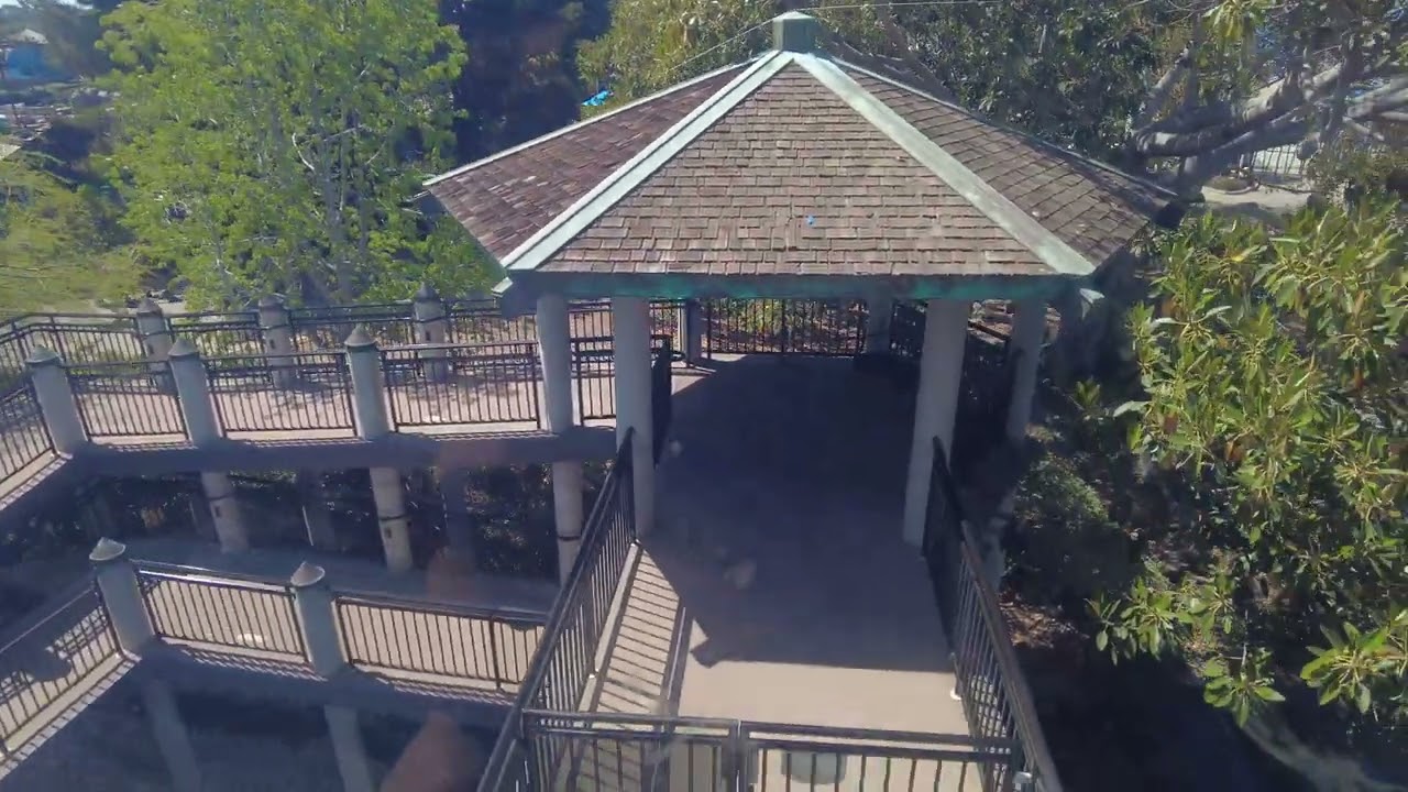 SkyTower Observation ride - Day and Night - SeaWorld San Diego