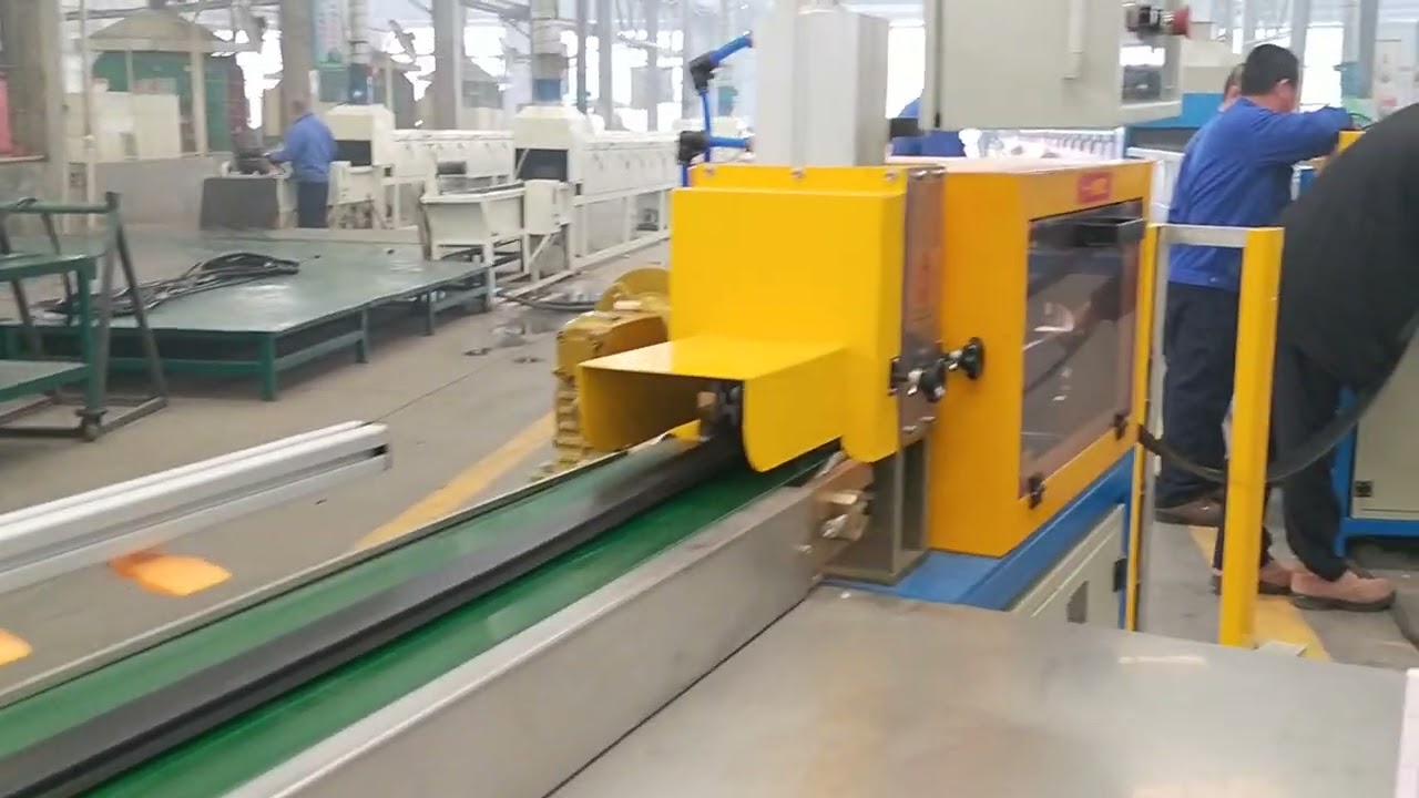 EPDM rubber profile extruding vulcanization production line/one time get four pieces with cutting
