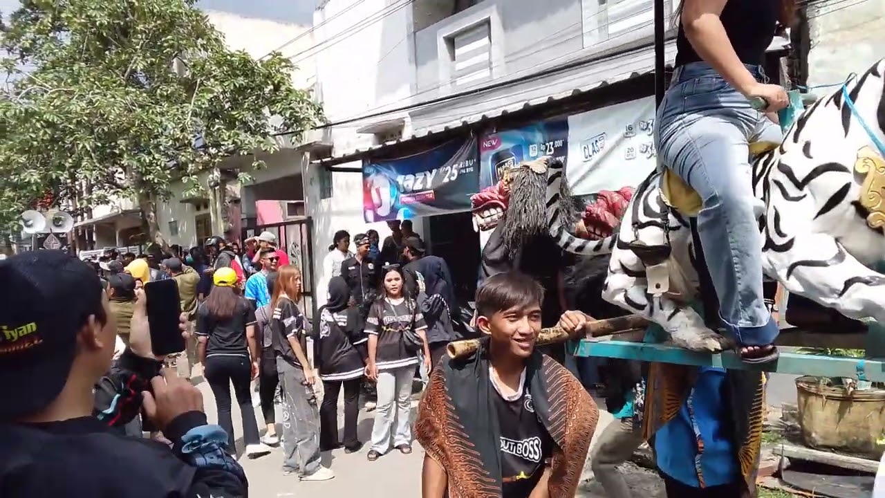 KUDA LUMPING DPP TERBARU DI CIDURIAN !!