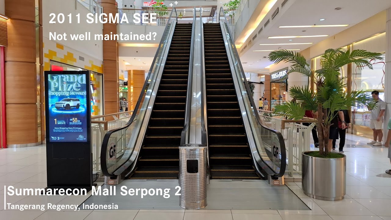 Sigma SEE Escalators at Summarecon Mall Serpong 2, Tangerang Regency