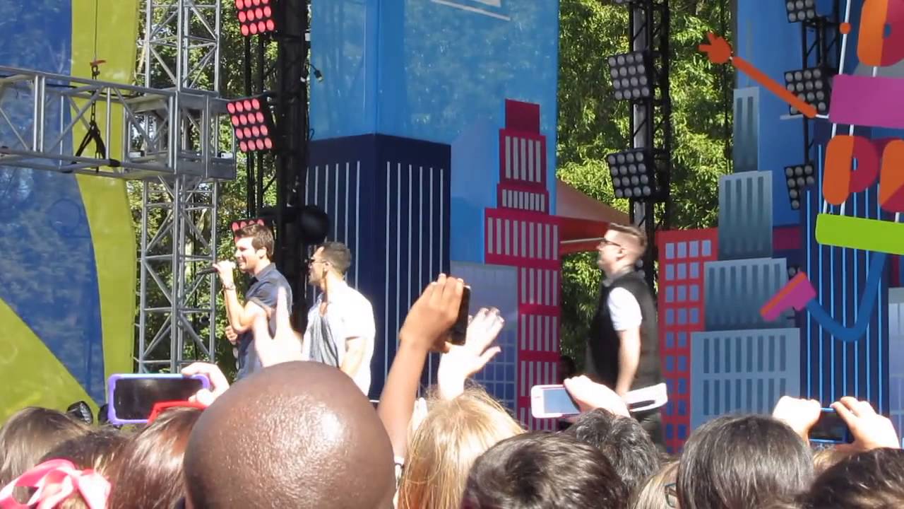[HD] Big Time Rush Live @ Worldwide Day Of Play 9/21/13