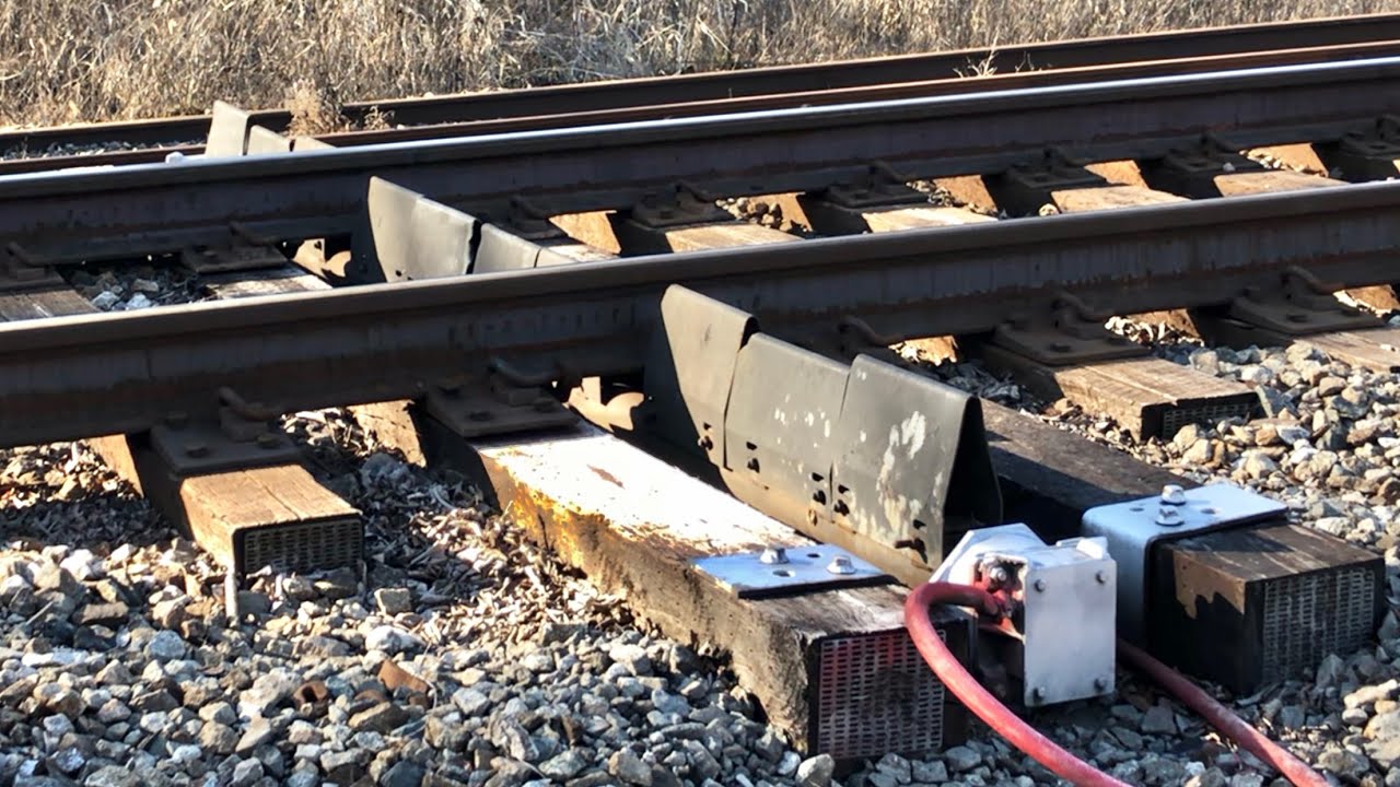 Defect Detector & Audio, Deer Almost Hit By Train, Super Elevated Curve, CSX Norfolk Southern Trains